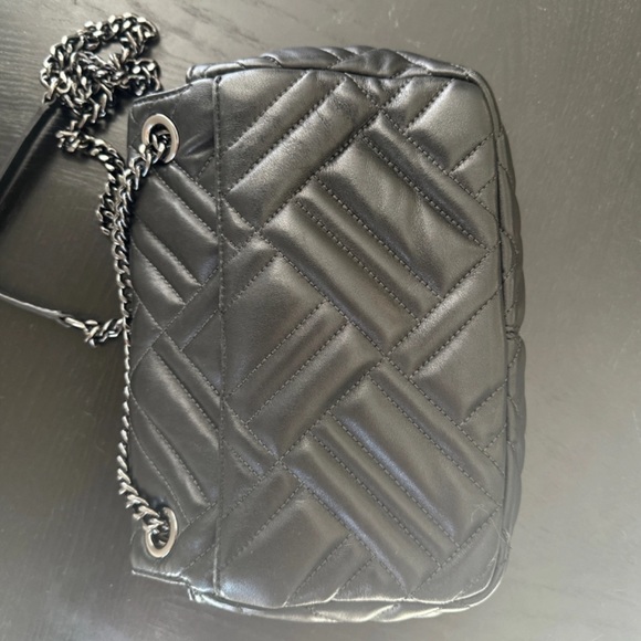 Michael Kors bad - Picture 3 of 7